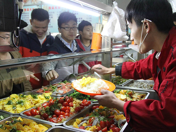 学校食堂承包在经营中有哪些优点